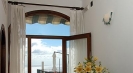 Italian villas for rent by the sea