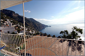 amalfi coast: villa for rent in praiano