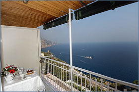 amalfi coast: villa for rent in praiano