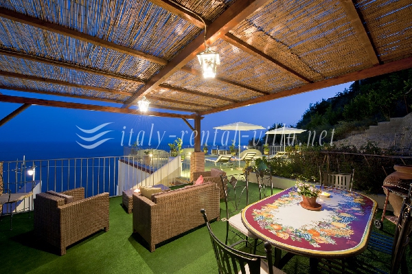 Praiano villas for rent Casa Blue Sky, apartments vacation rentals Praiano: Casa Blue Sky holiday in Amalfi Coast